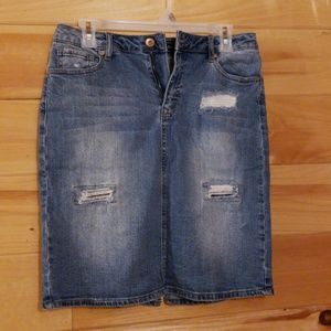 Cato midi distressed jean skirt